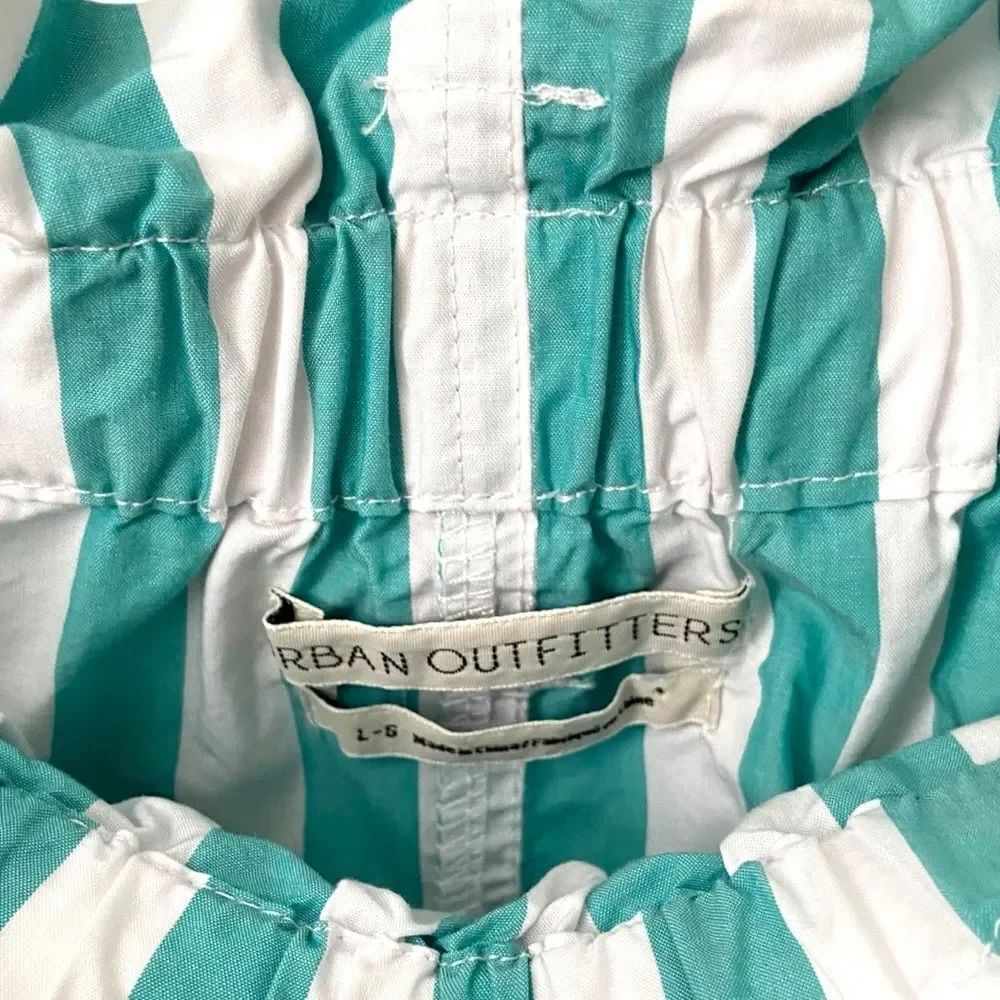 Urban Outfitters Tiffany Belted Paperbag Mini Skirt in Size Large - Picture 9 of 10